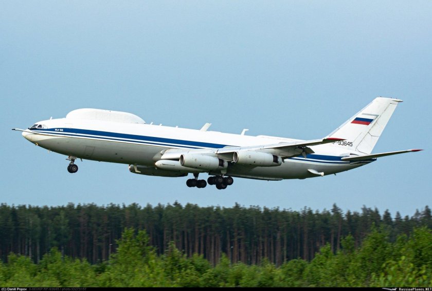 Самолет ил 86