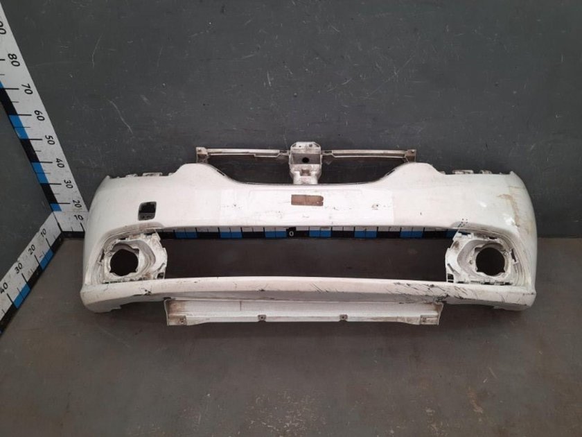 620228143r бампер передний