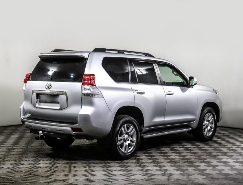 Toyota land cruiser prado 150