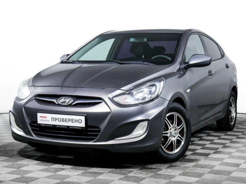 Hyundai solaris 2011