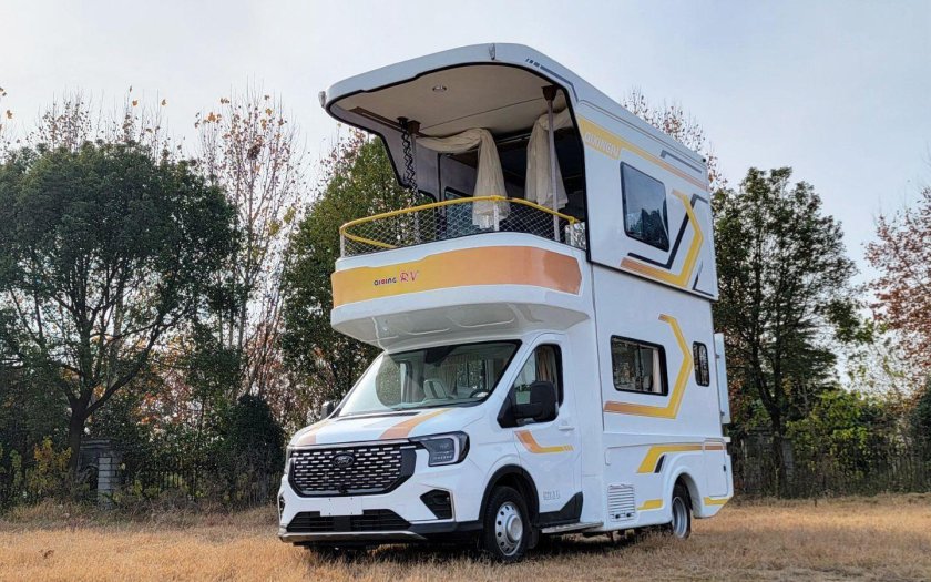 Двухэтажный автодом