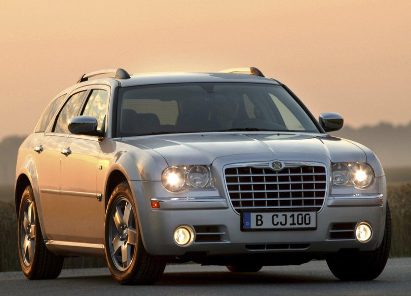 Chrysler 300c универсал