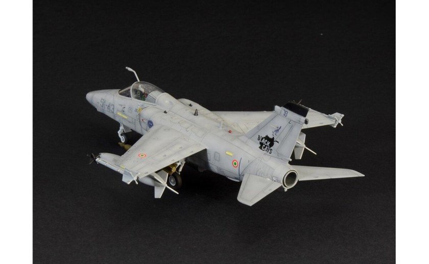Аэрографические модели артикул air72-025 — коллекция AMX Ghibli шкала: 1/72