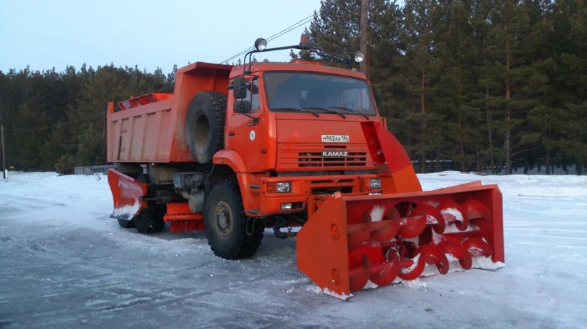 Шнекороторный снегоочиститель ТМ-2600шр