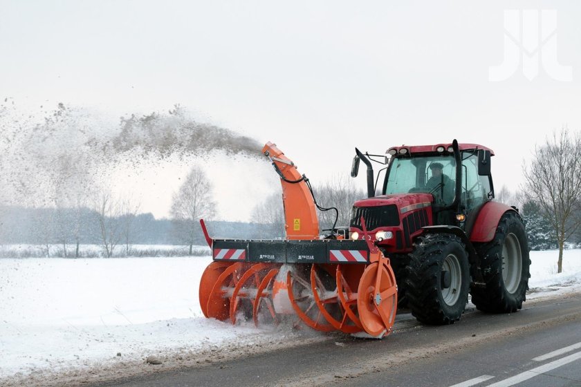 Снегоочиститель плужно роторный дм-56