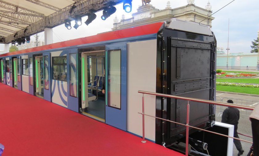 Вагон метро 81-765