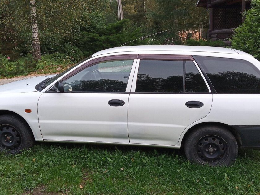 Mitsubishi libero 1992-2003