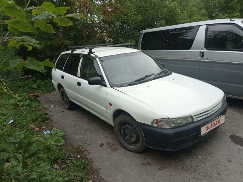 Mitsubishi libero 1999