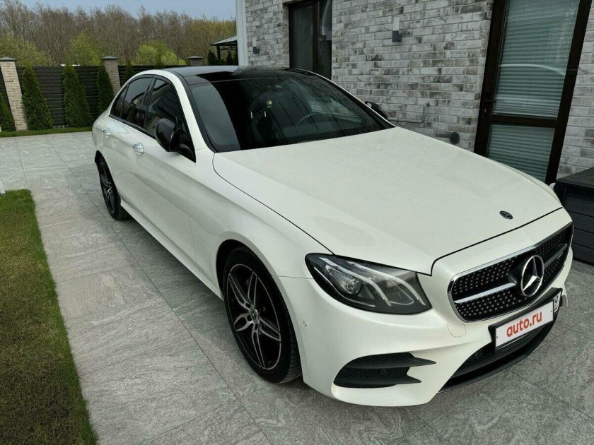 Мерседес е 200 w 213