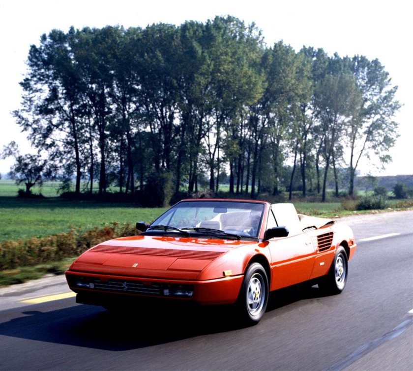 Ferrari Mondial Cabriolet (1983–1989 г.)