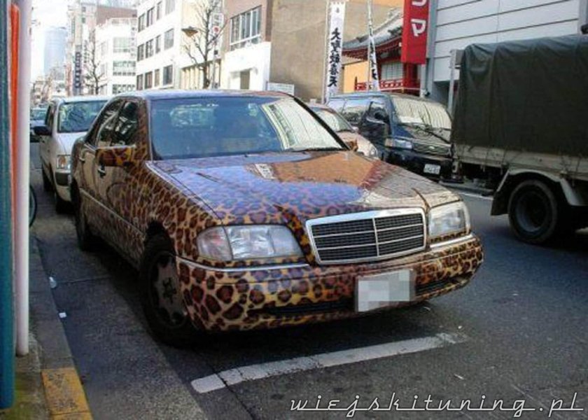 Смешной Мерседес