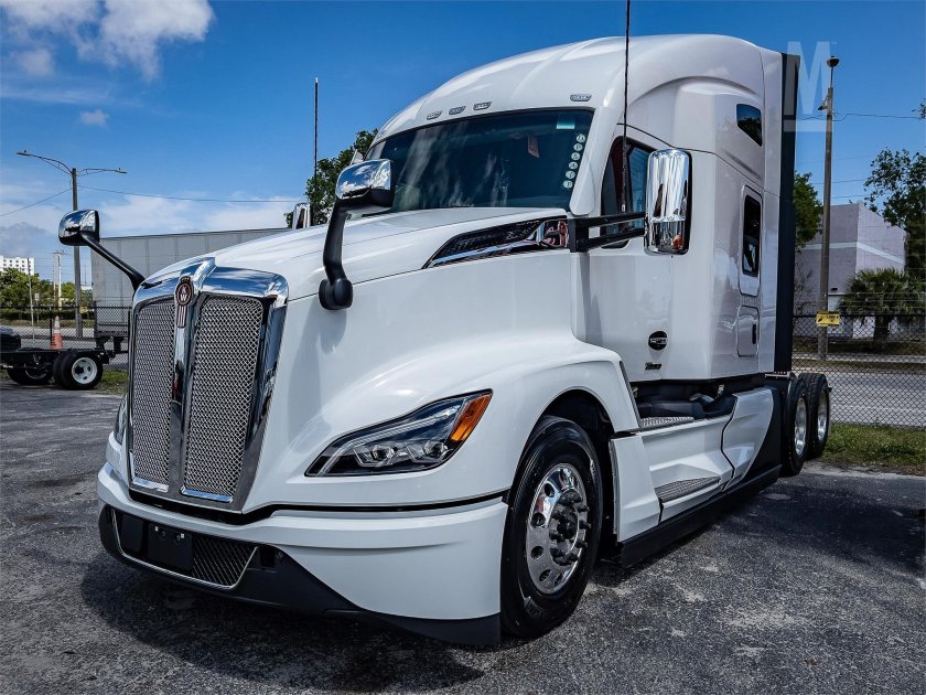 Kenworth t680 2022