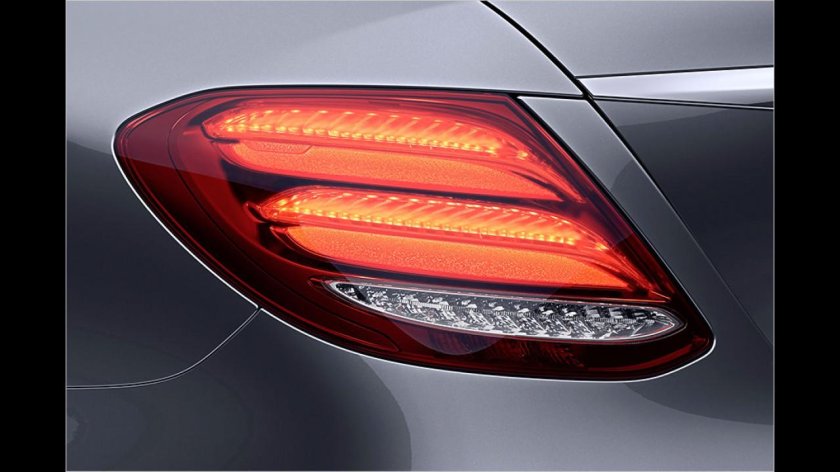 Mercedes w213 задние фары