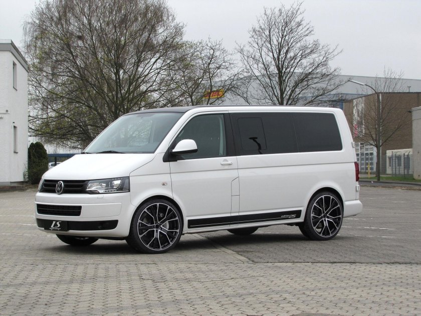 Volkswagen Multivan t5 Black