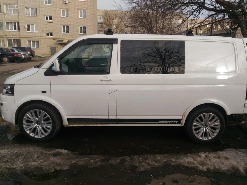 Фольксваген Транспортер r18