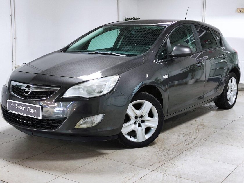 Opel Astra 2010
