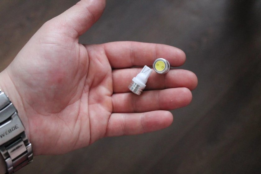 Габаритные лампочки Опель Астра h 2008