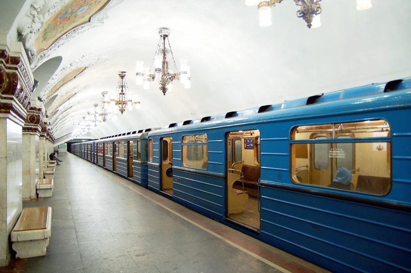 Москва вагон метро