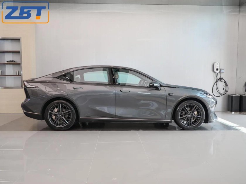 Changan Deep Blue sl03