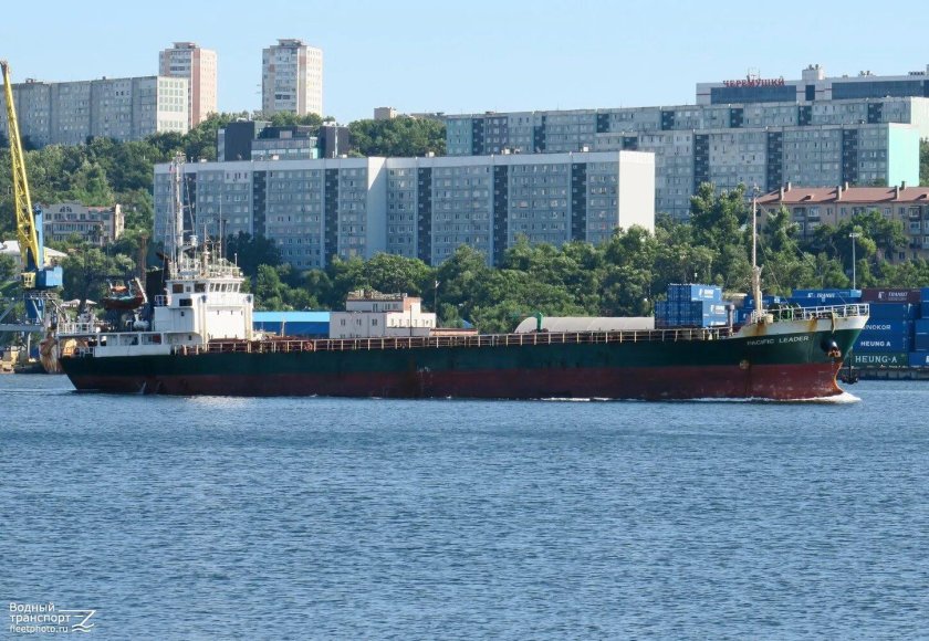 Pacific leader судно