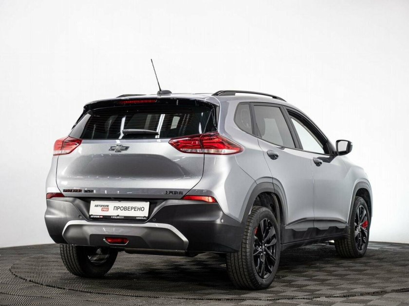 Шевроле трекер 2022