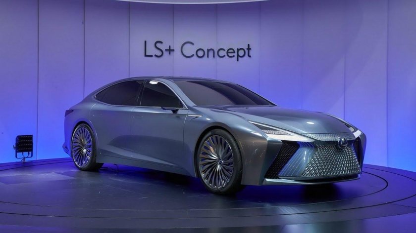 Lexus sedan 2020