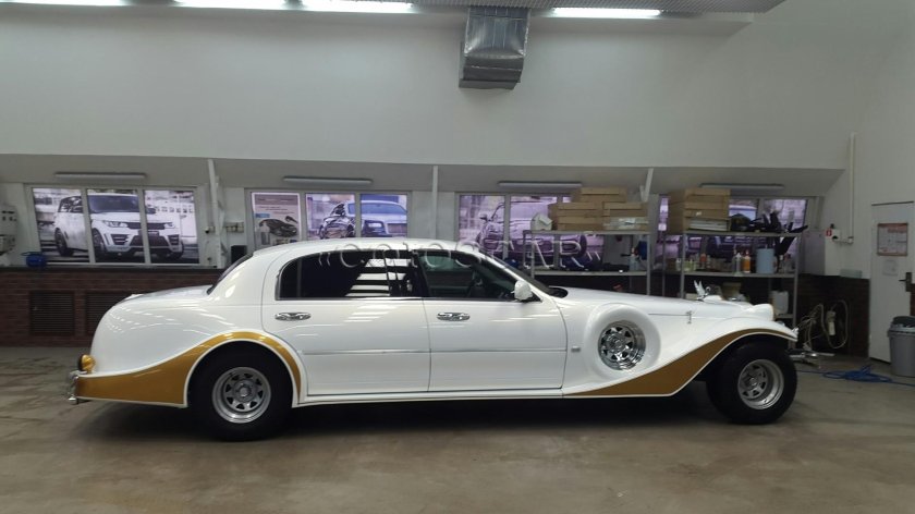 Excalibur Phantom лимузин