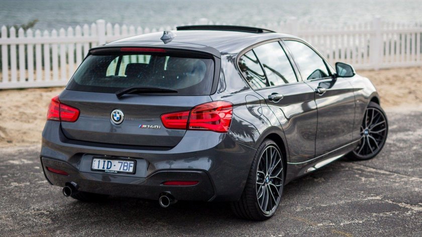 BMW m140i