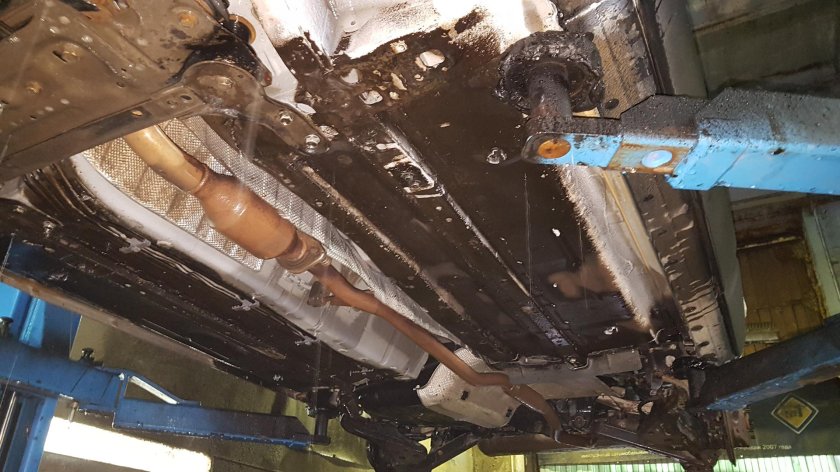 Nissan Qashqai j10 днище