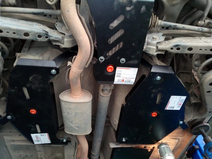 Nissan Qashqai днище