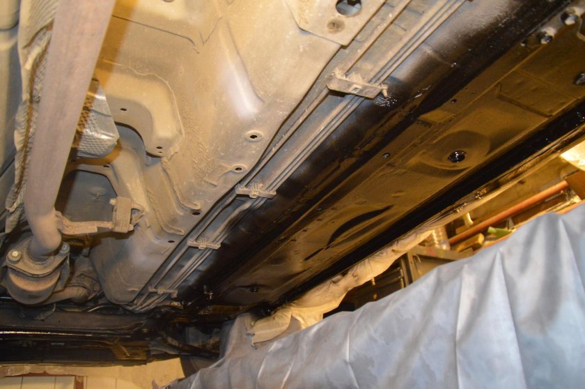 Nissan Qashqai j10 днище