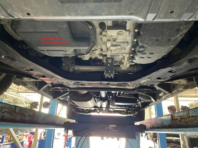 Ниссан Серена с26 днище