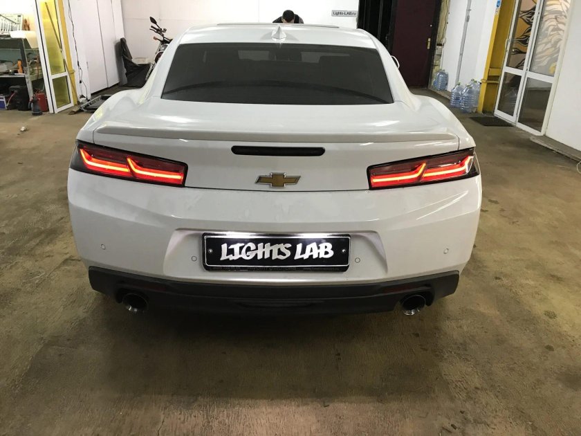 Chevrolet Camaro 2016 сзади