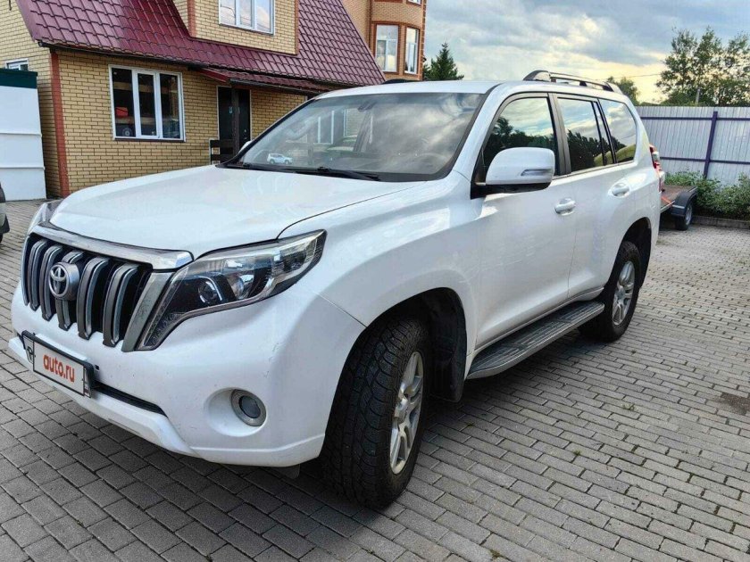 Toyota land cruiser prado 150