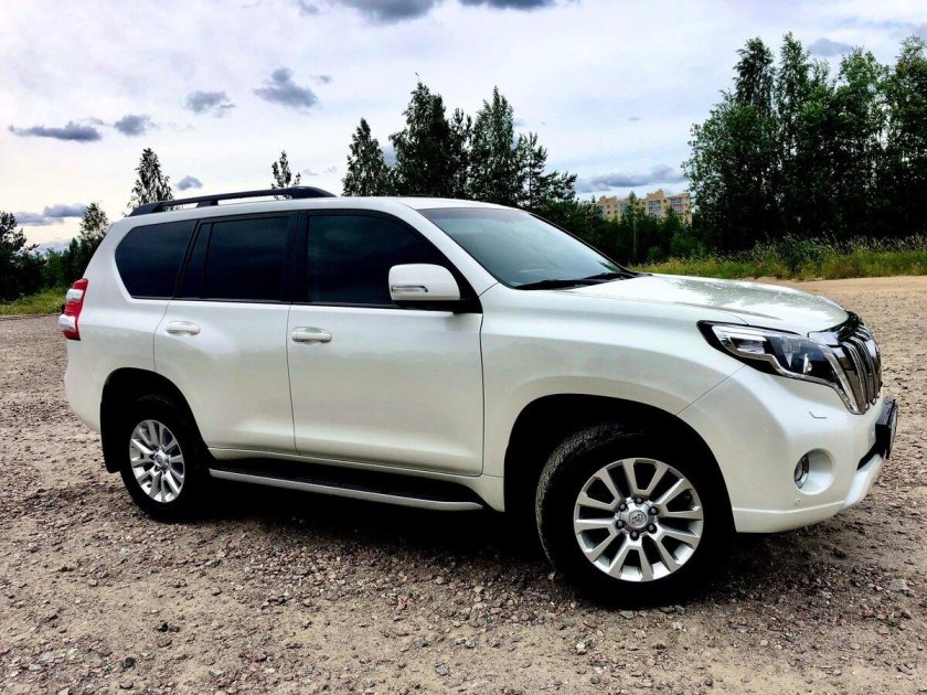 Toyota Land Cruiser Prado 2016