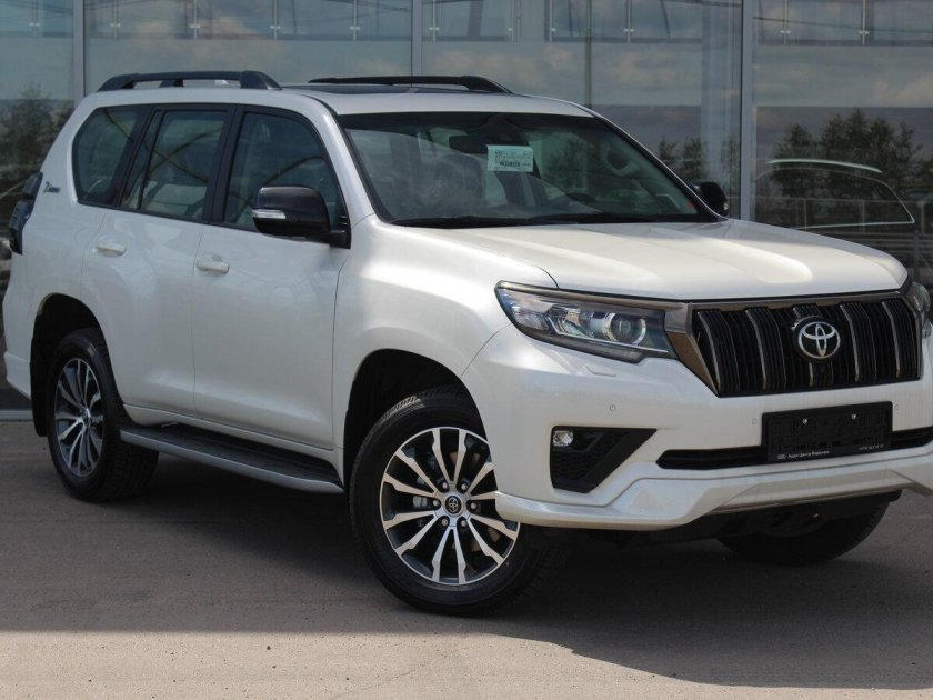 Тойота Прадо 150 2022