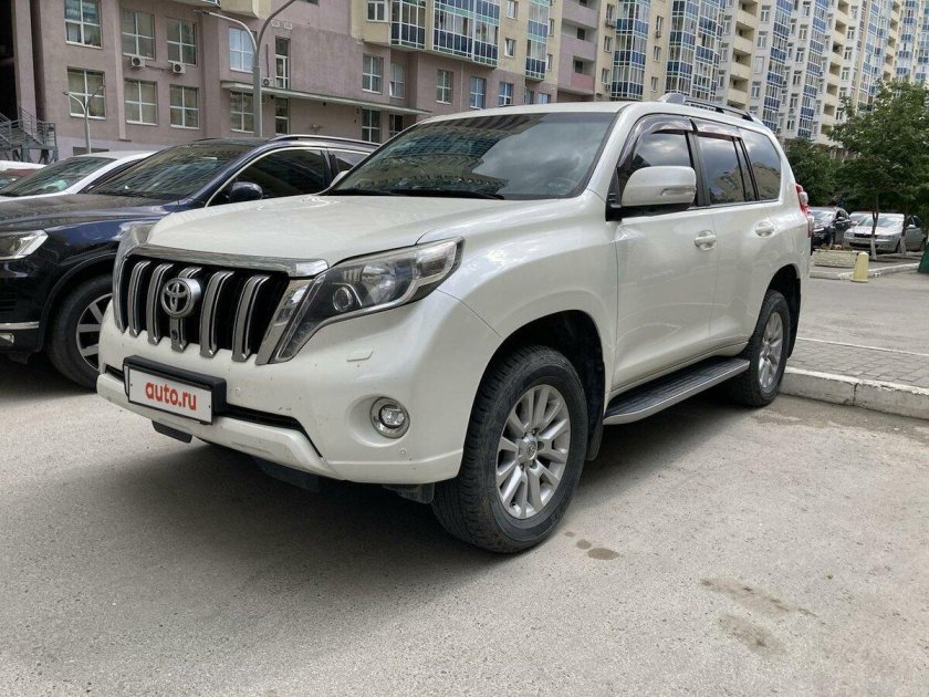 Toyota Land Cruiser Prado 2014