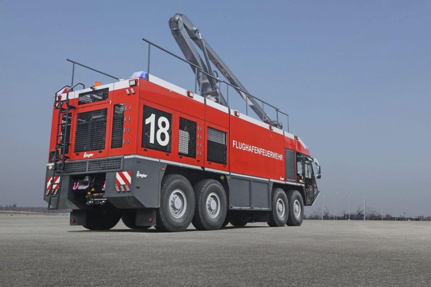Аэродромная пожарная техника