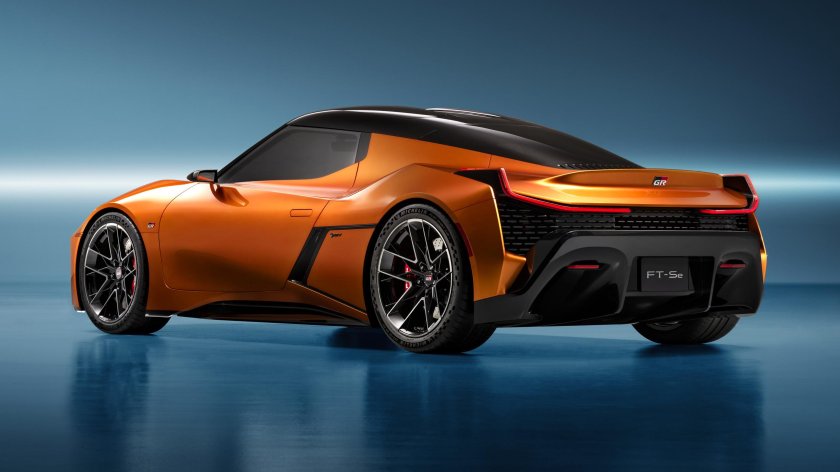 Спорткар тойота