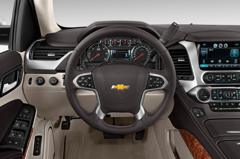 Chevrolet Tahoe 2018 салон