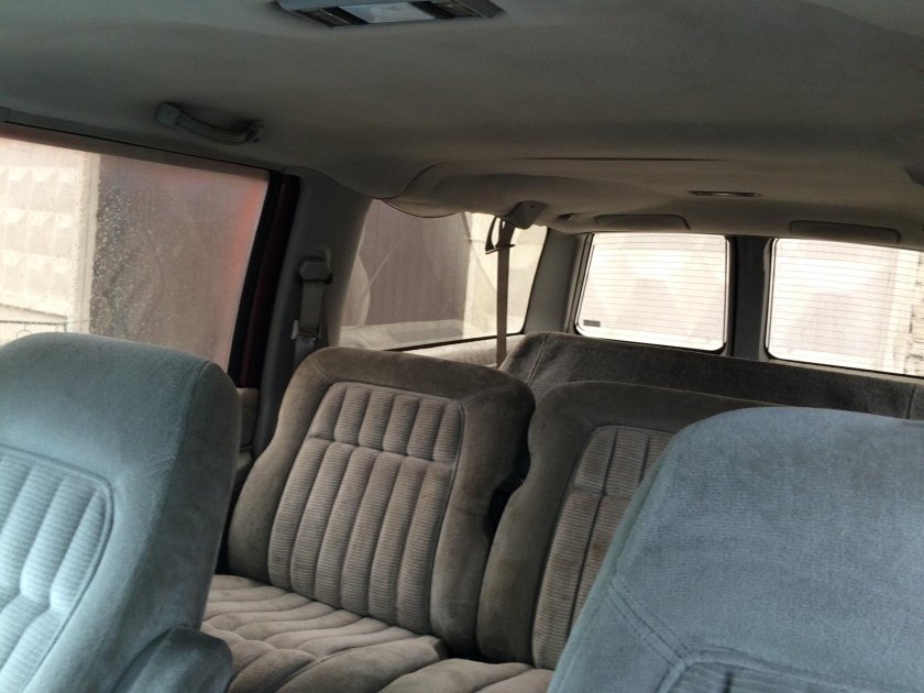 Chevrolet Suburban 1996 салон