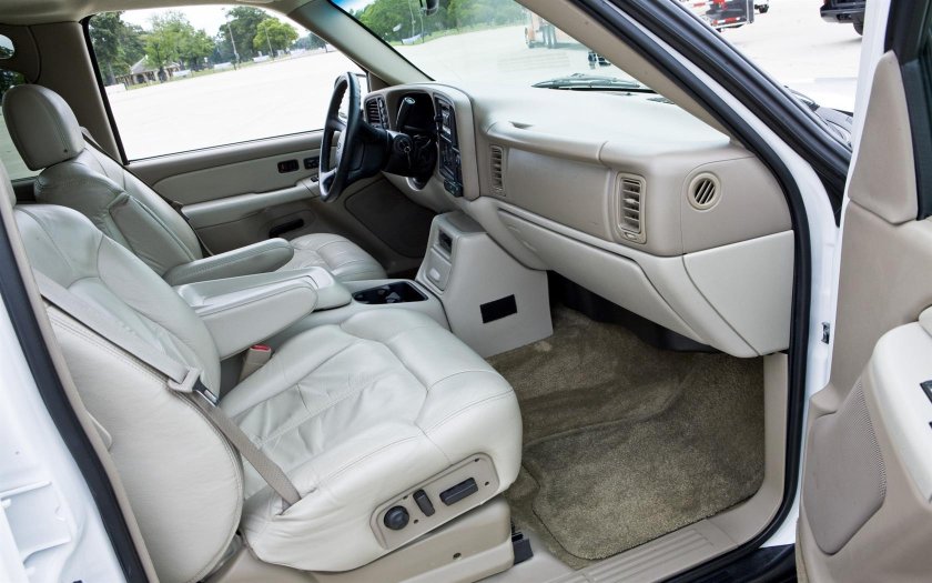 Chevrolet Suburban 2002