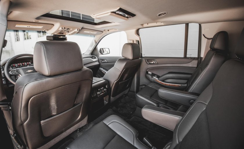 Chevrolet Suburban 2015 салон