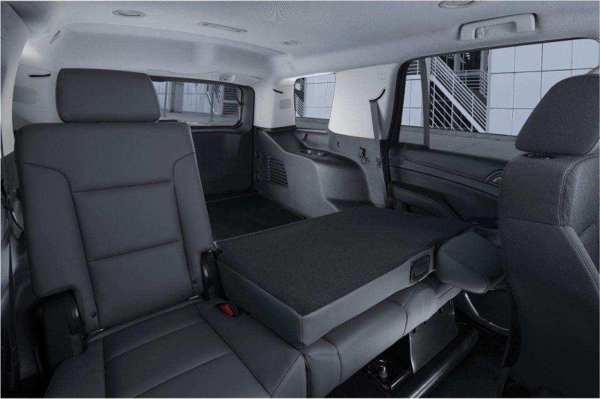 Chevrolet Suburban 2016 салон