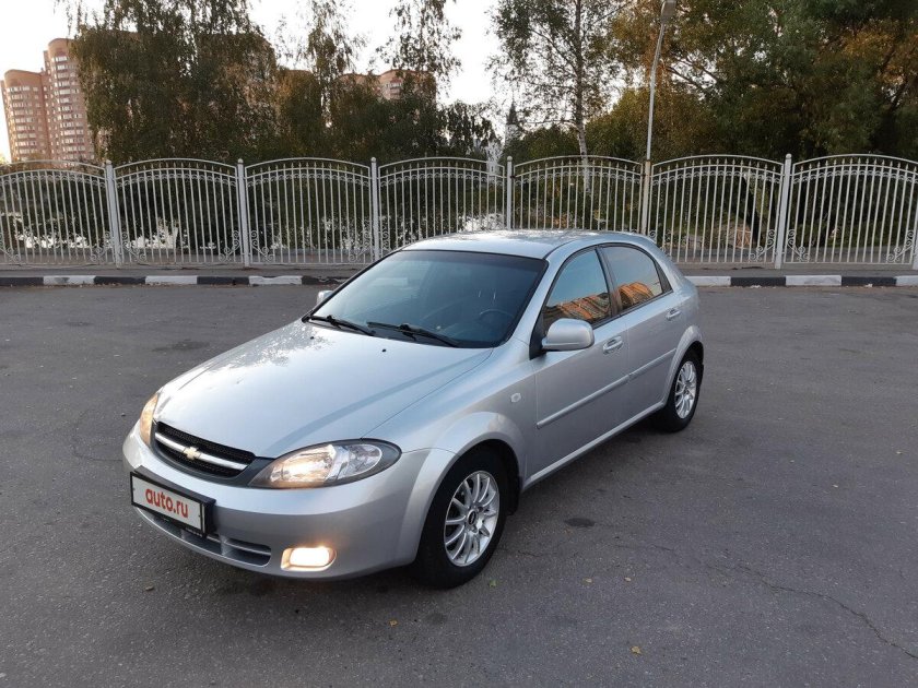 Шевроле Лачетти хэтчбек 1.6