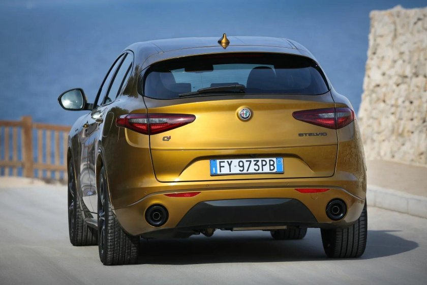 Alfa Romeo Stelvio 2020