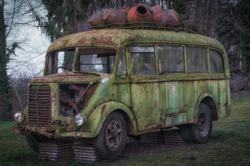 Заброшенный автобус