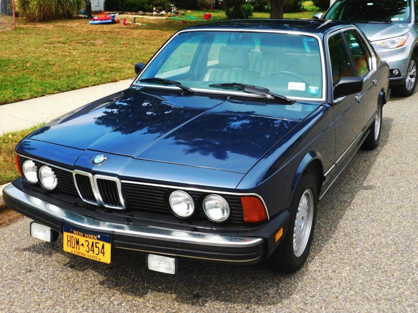 BMW e23 735i