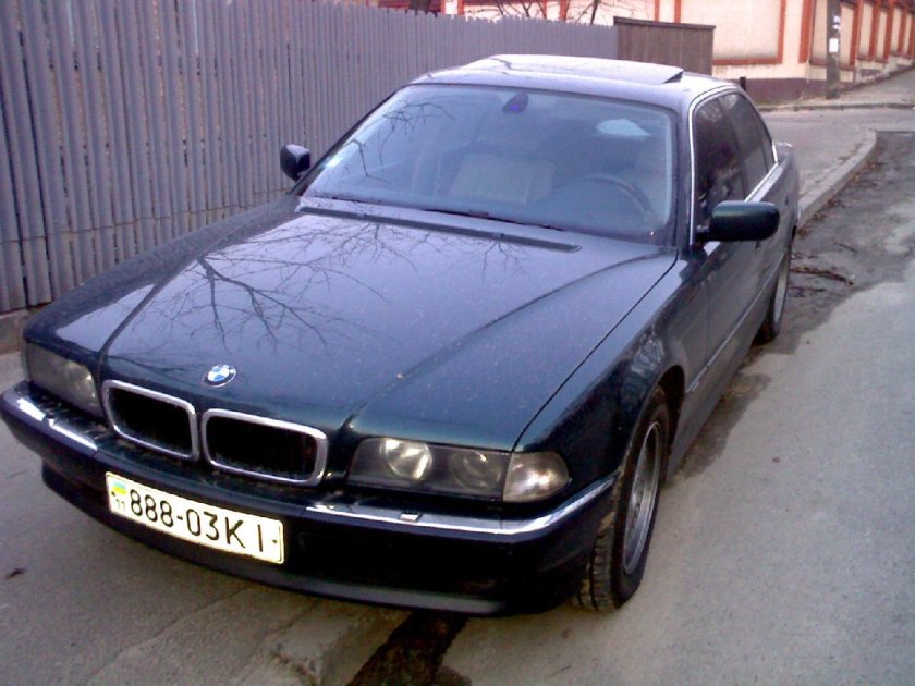 BMW 735i e38