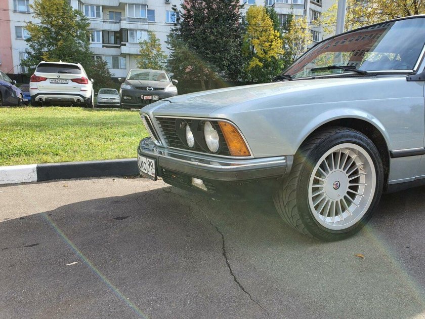Bmw 732i e23